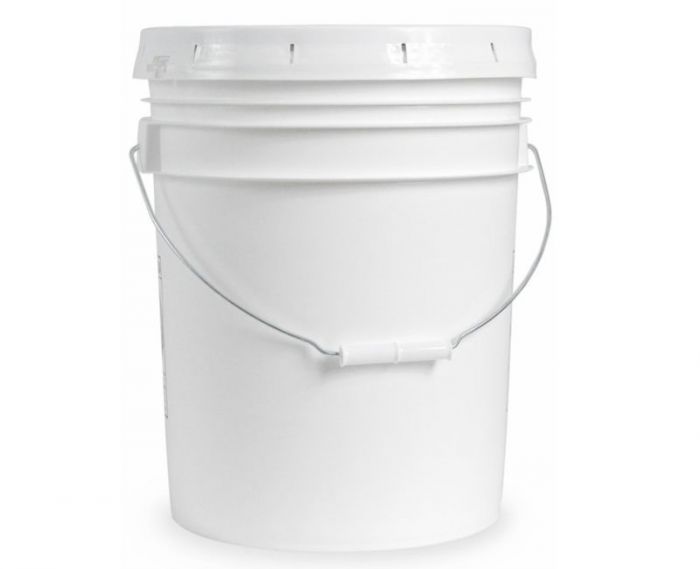 white 5 gallon bucket with lid